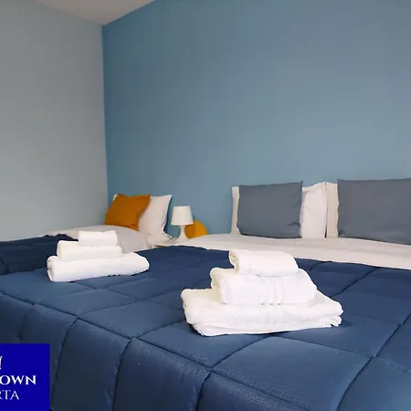 Сasa de vacaciones The Crown Caserta