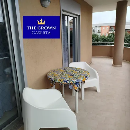 펜션 The Crown Caserta *